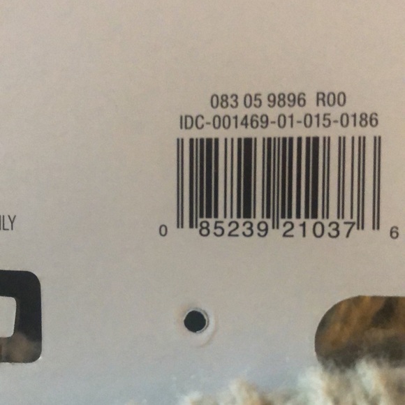 Boots & Barkley Dog or Cat Sweater Pet Apparel Beige Up to 40 lbs Size Medium - Picture 7 of 9